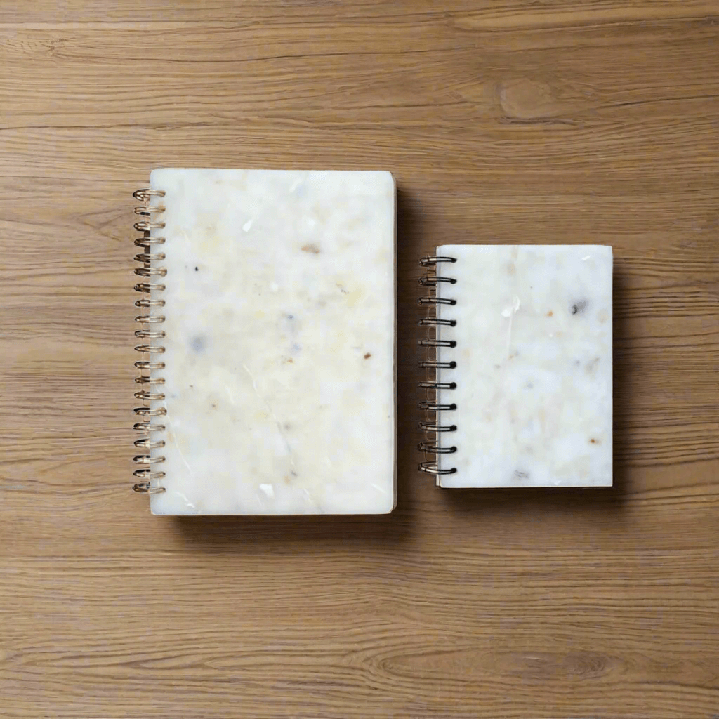 Upcycled Shack: Plastic Notebook