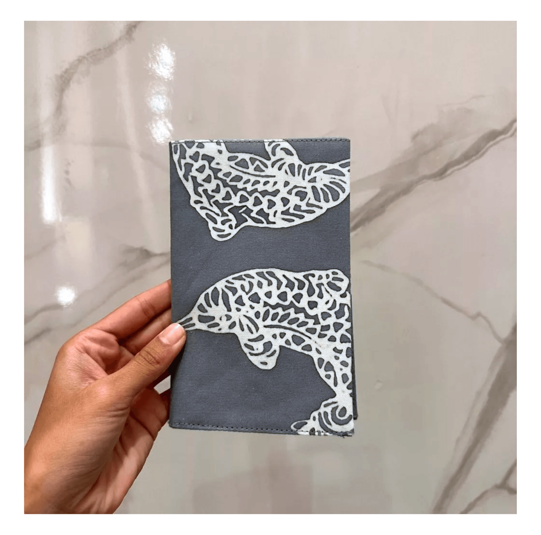 MareCet : Lumbatik Passport Holder
