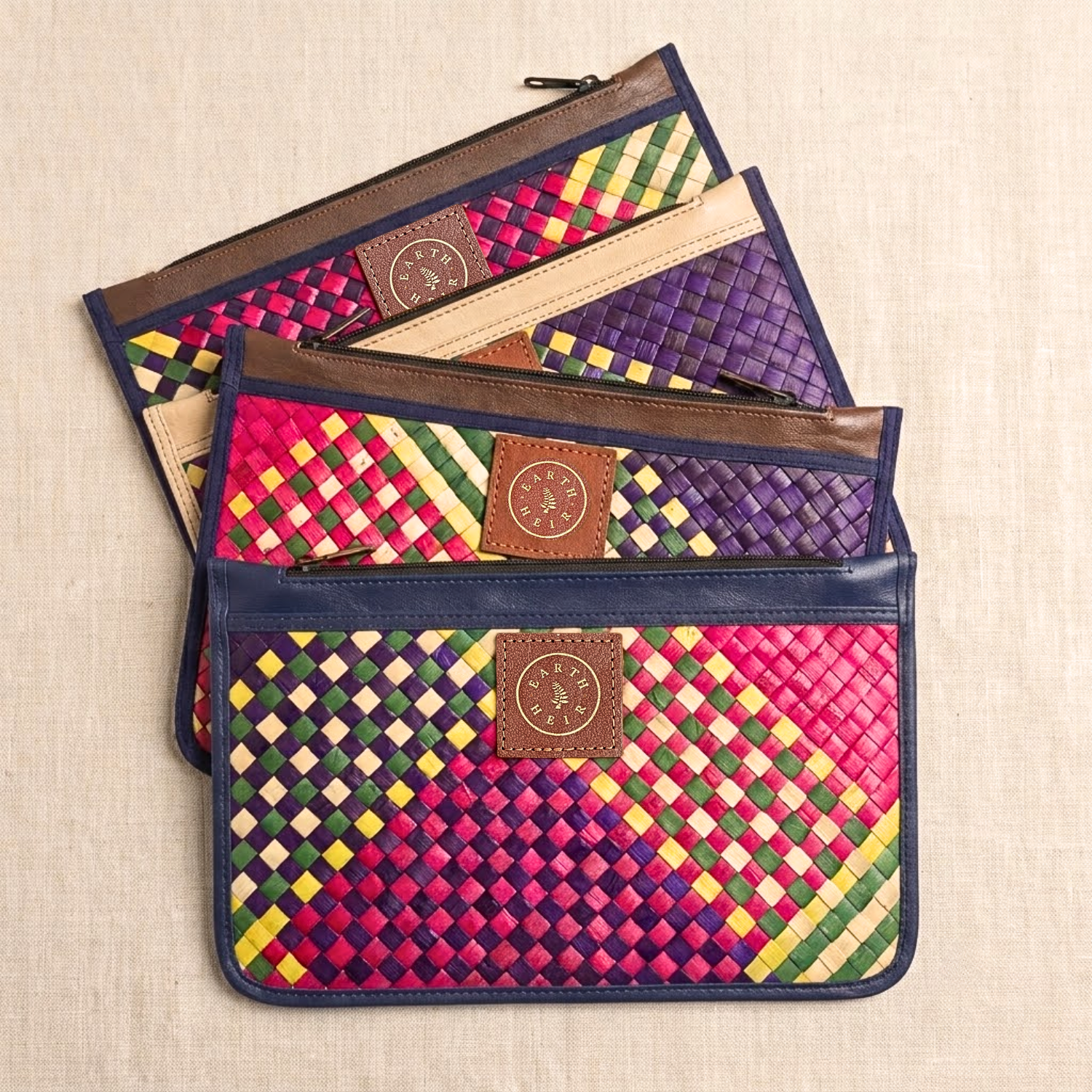 Mengkuang Flat Clutch