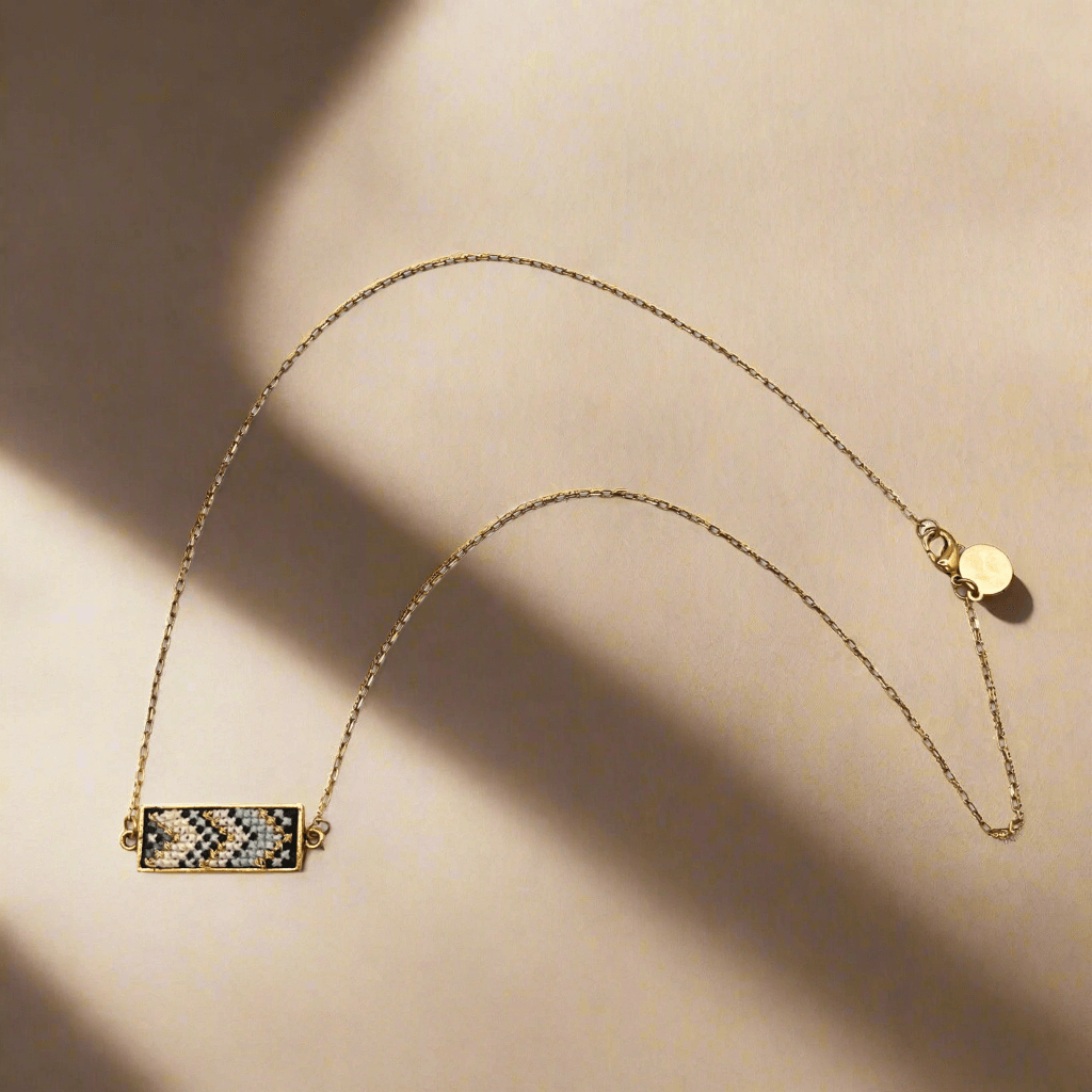 GLOW Nuusum Gold-Plated Horizontal Necklace