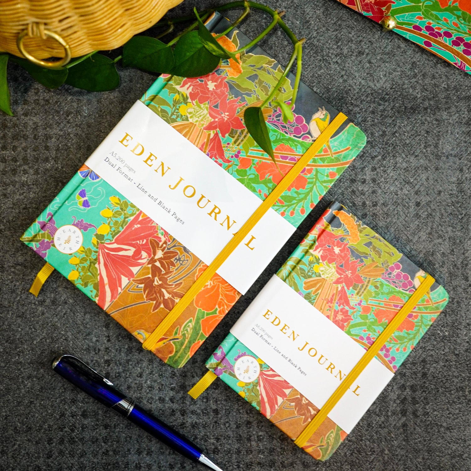 Eden Journal Notebook 200 pages - Dual Design ( 1 page lined 1 page blank )