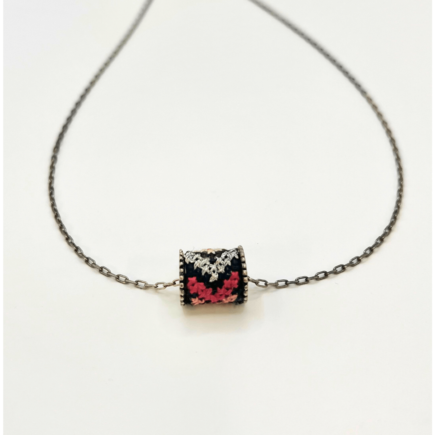 Nuusum Red Silver-Plated Valentine Spool