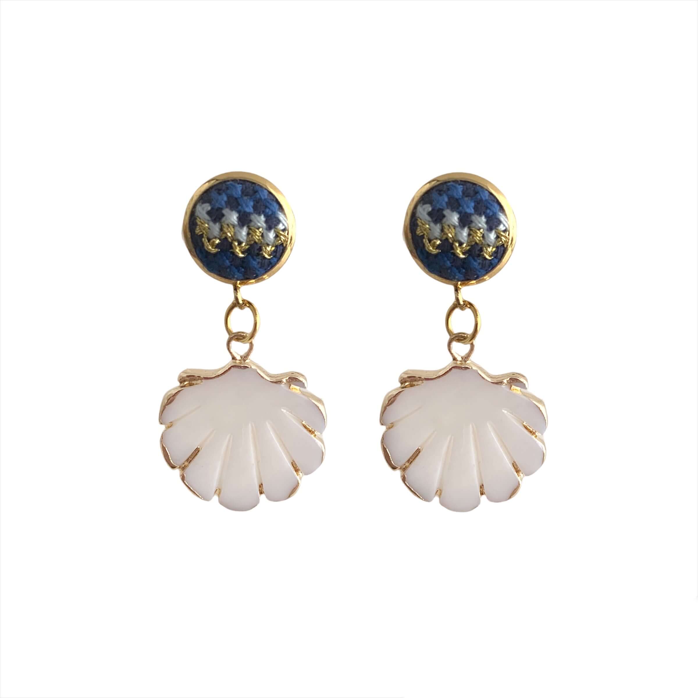 An image of the EarthHeir_NuusumBlue_SeashellEarrings_001.jpg by Earth Heir
