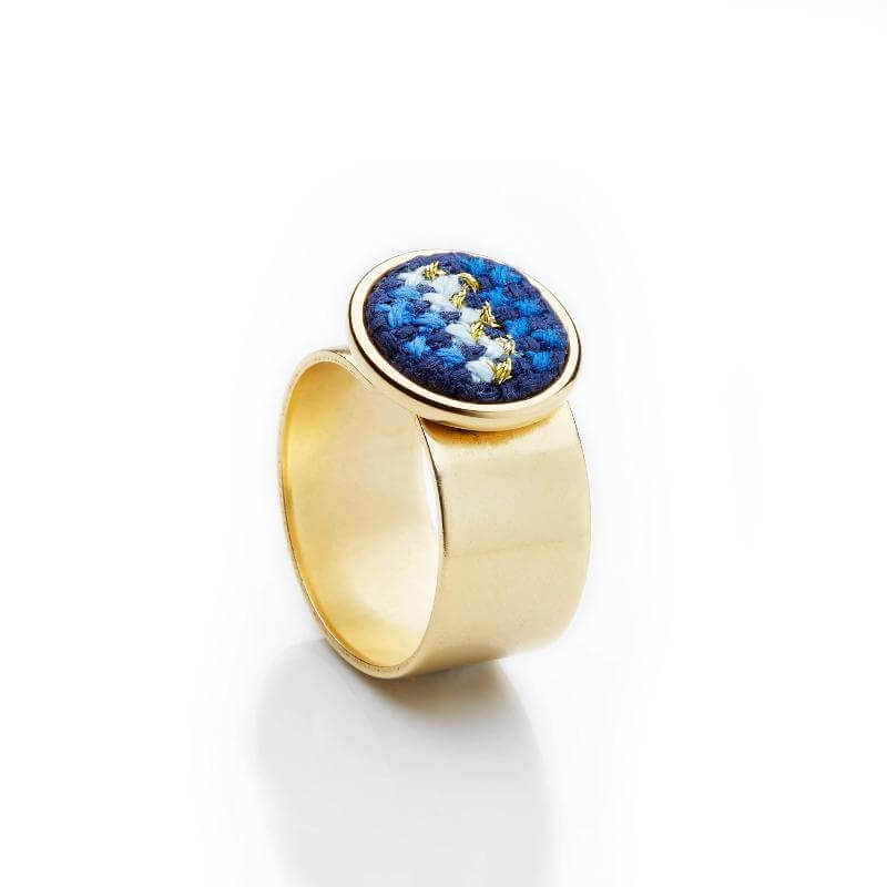 An image of the GLOW_RING_GOLD_BLUE_NUUSUM.jpg by Earth Heir