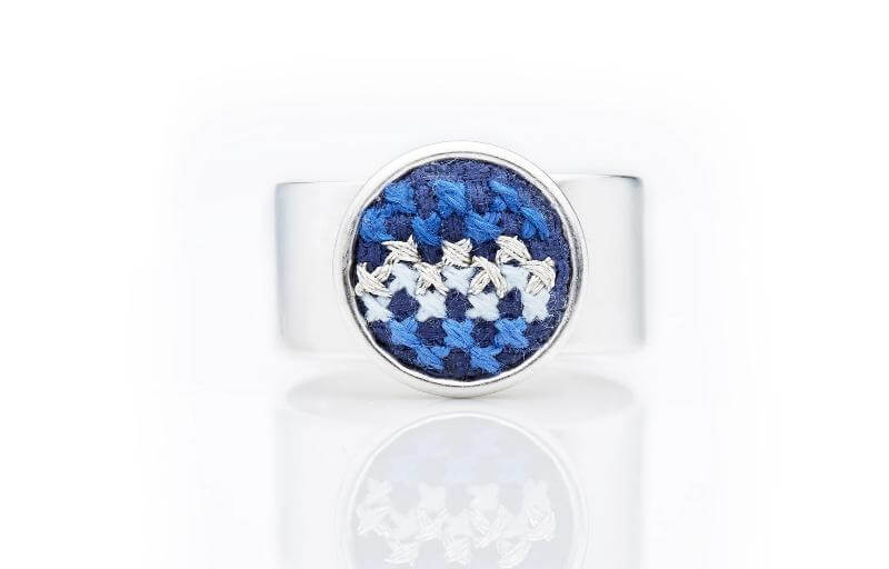 An image of the GLOW_RING_SILVER_BLUE_NUUSUM_2.jpg by Earth Heir