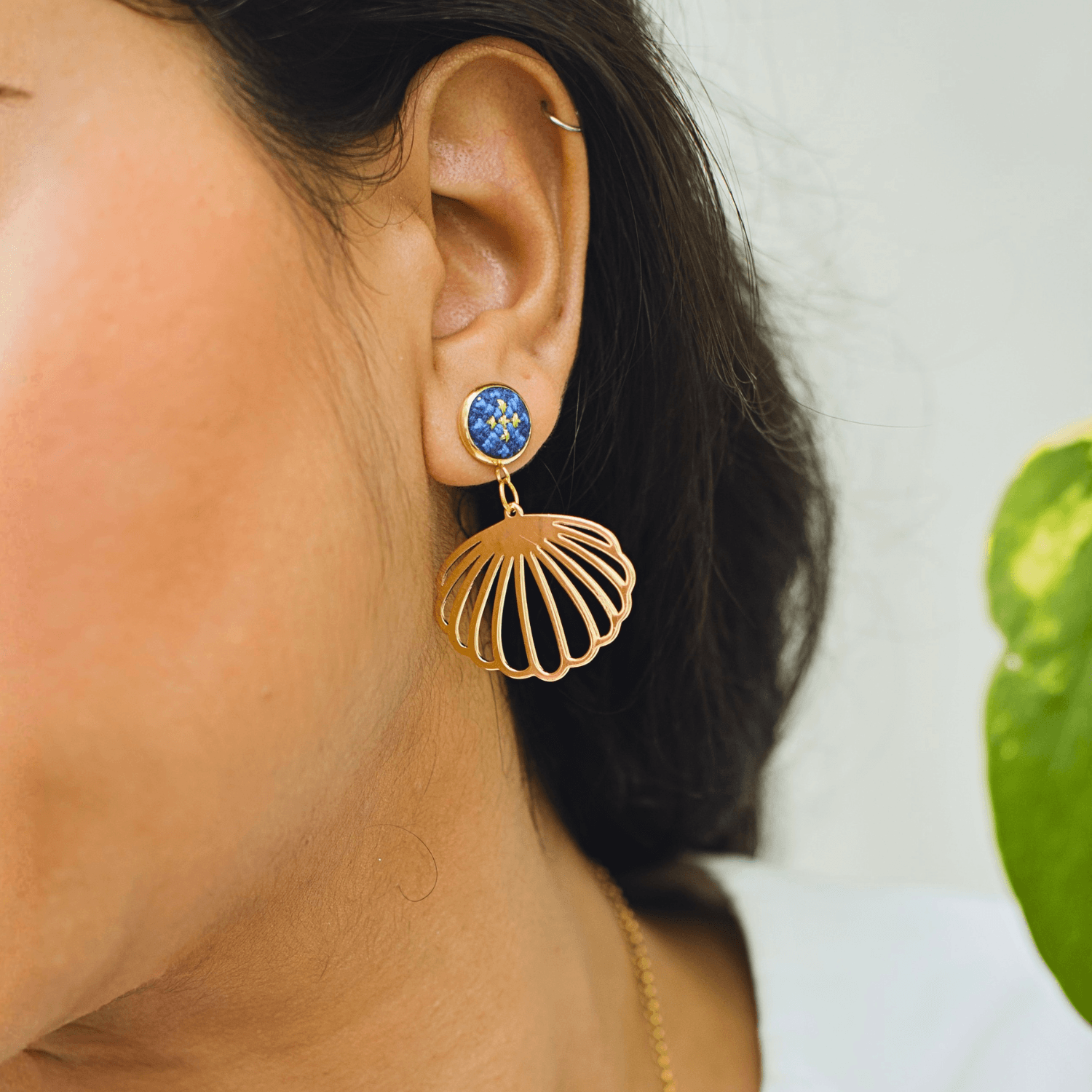 Oyster Earrings