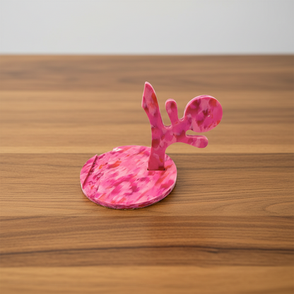 Upcycled Shack : Plastic Phone Holder