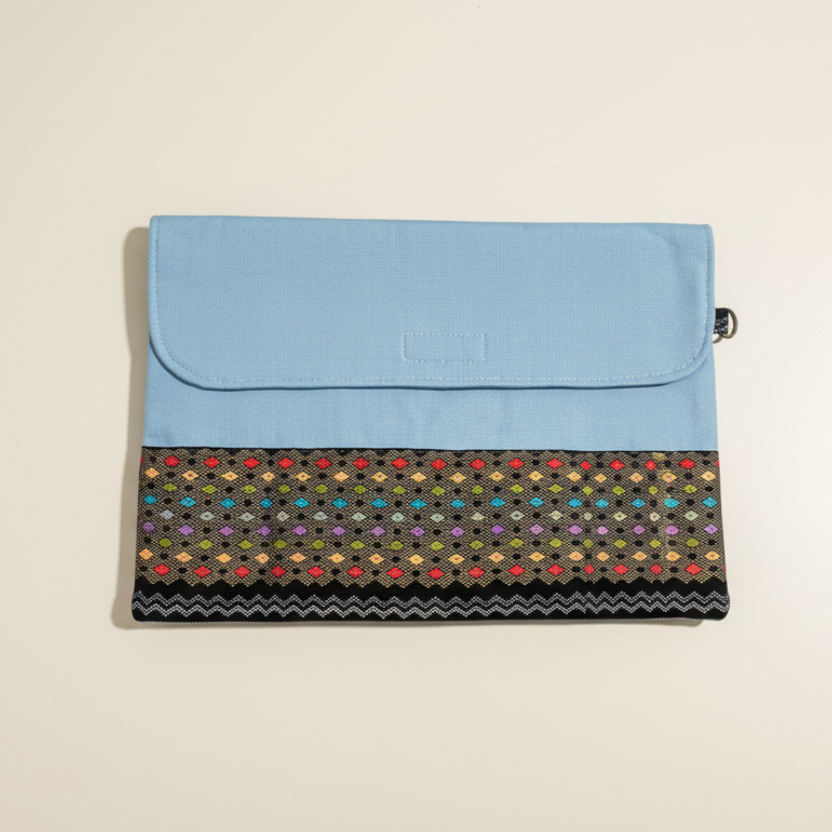 Mang Tha : Laptop Case