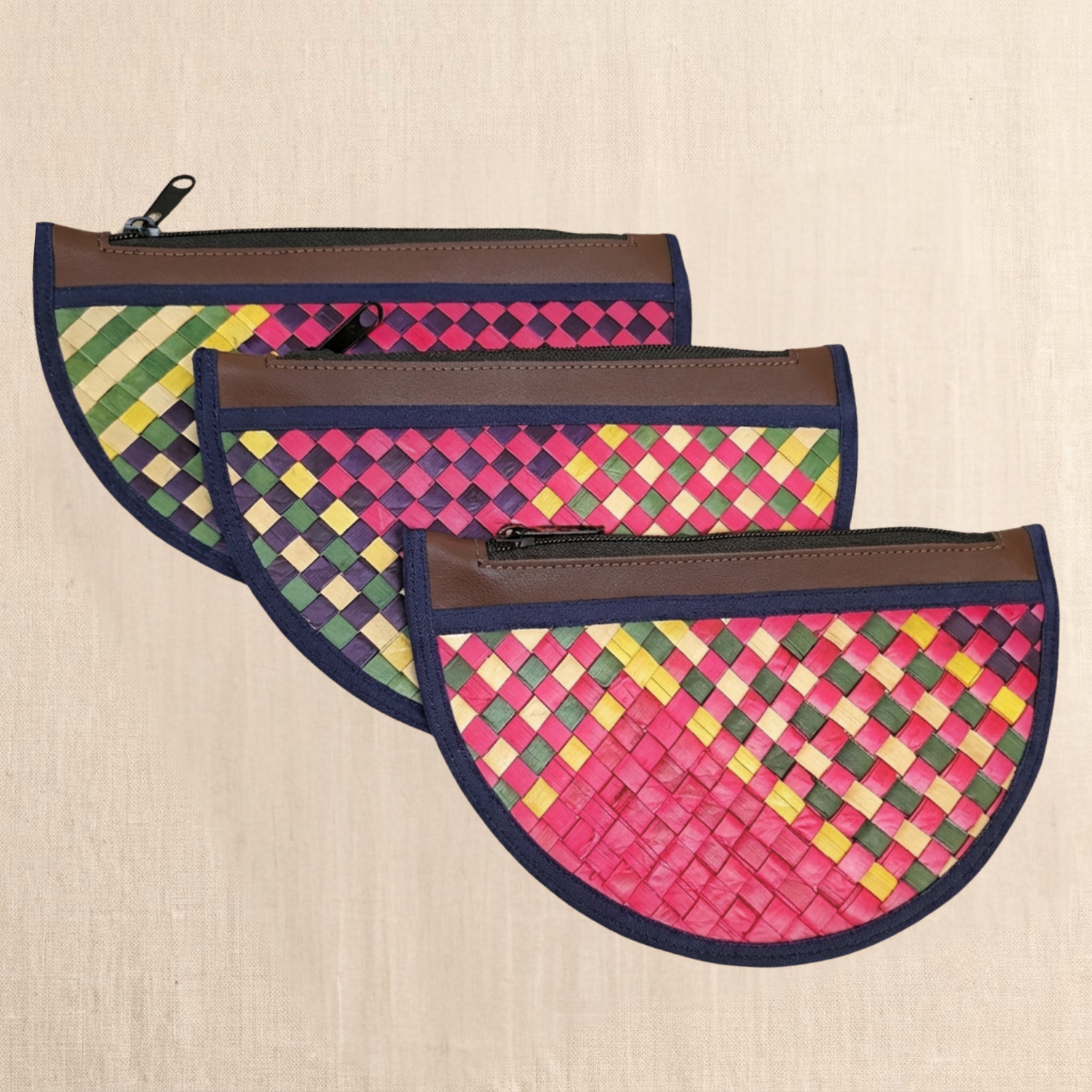 Mengkuang Halfmoon Pouch