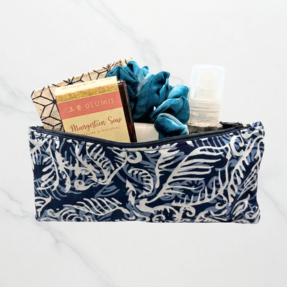 Batik Boutique : Batik Zip Pouch