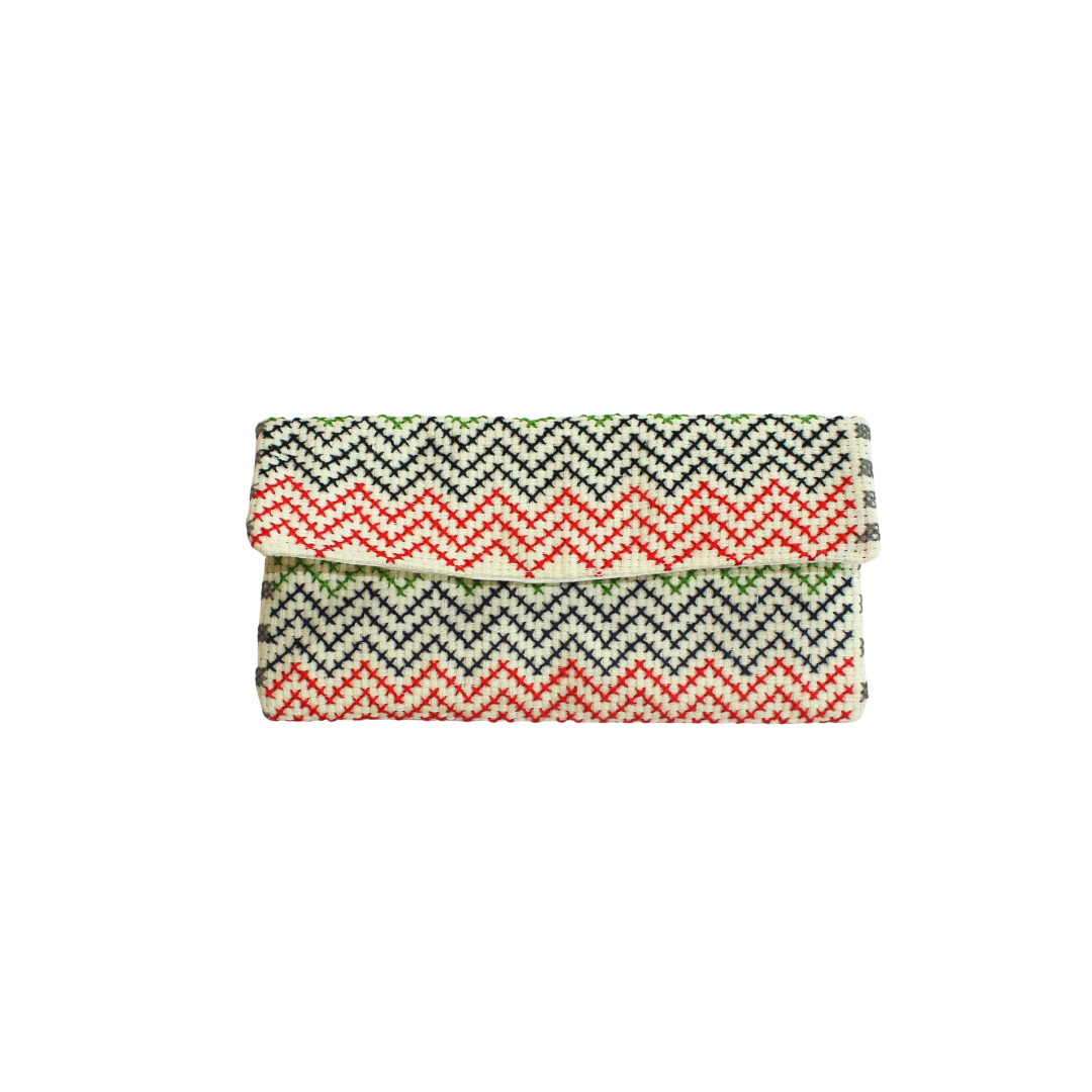 Mangtha : Cross-Stitch Purse