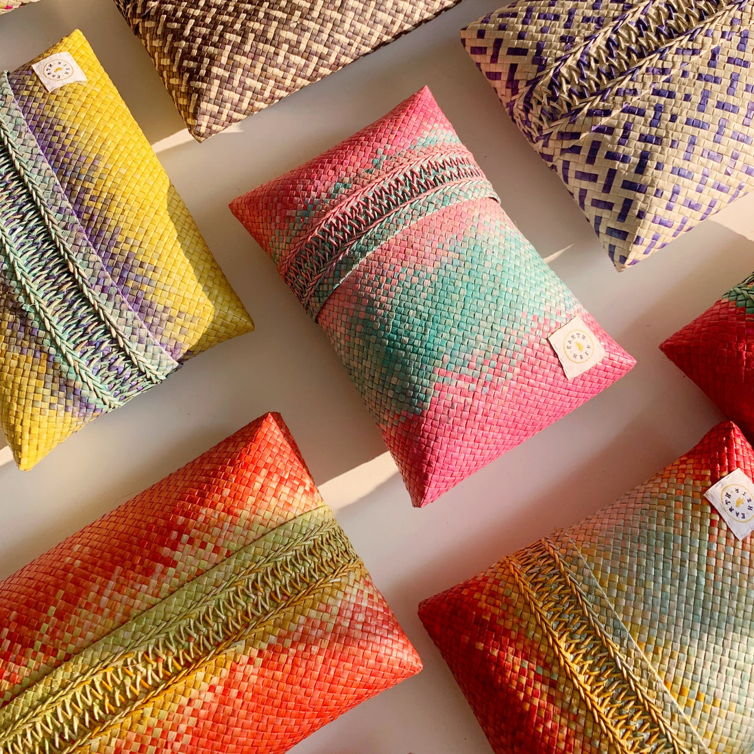 Mah Meri Bujam Lipo Pouch Tall - S