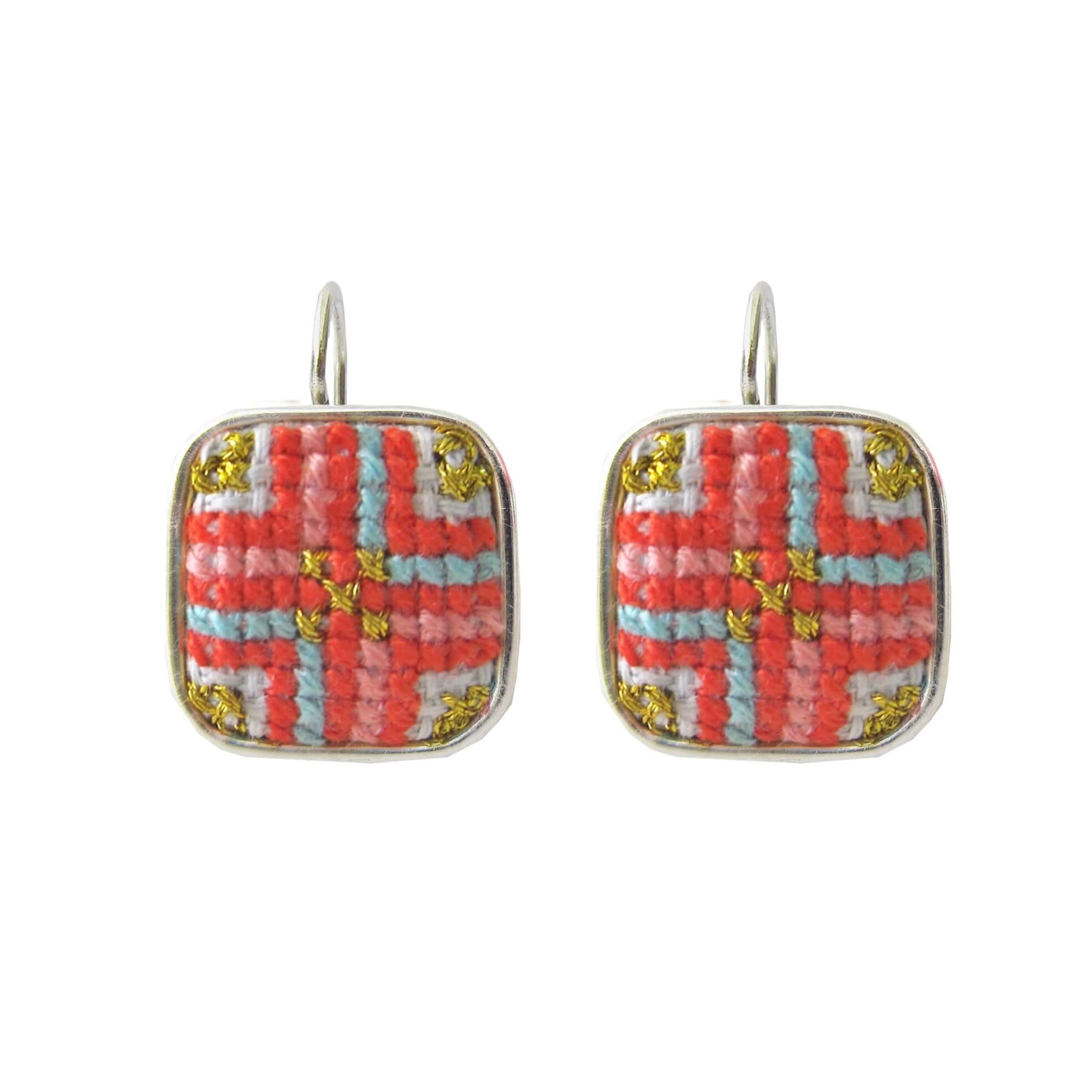 An image of the Amour_Square_Earrings_Silver-plated.jpg by Earth Heir