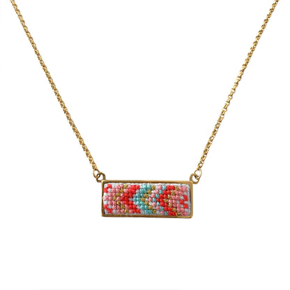 An image of the EarthHeir_Amour_BelugaNecklace_001.jpg by Earth Heir