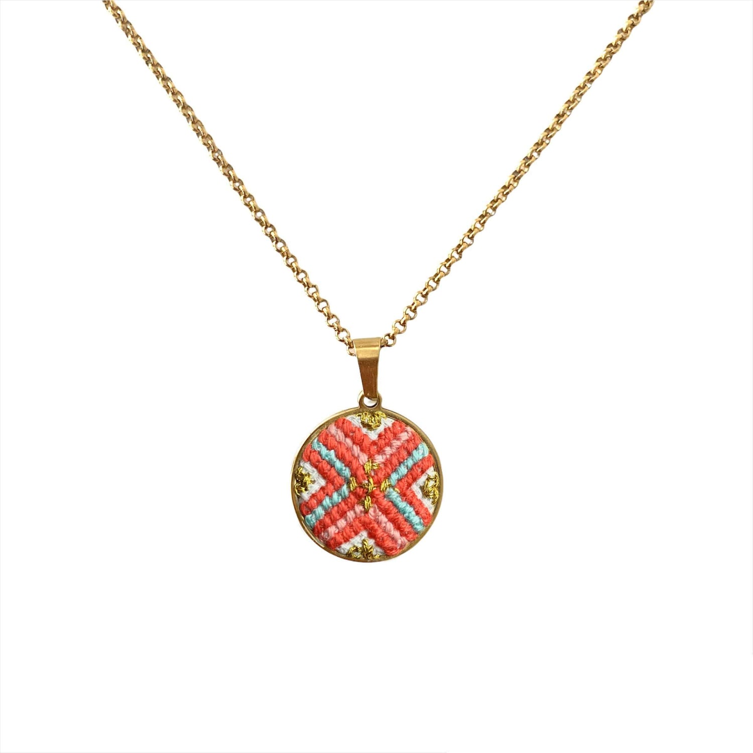 An image of the EarthHeir_Amour_MoonshellNecklace_001.jpg by Earth Heir