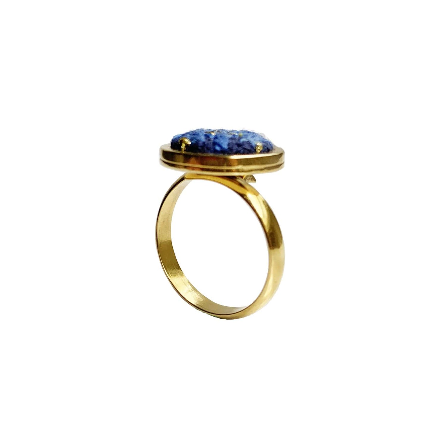 An image of the EarthHeir_Arab_Blue_PuffyRing_001.jpg by Earth Heir