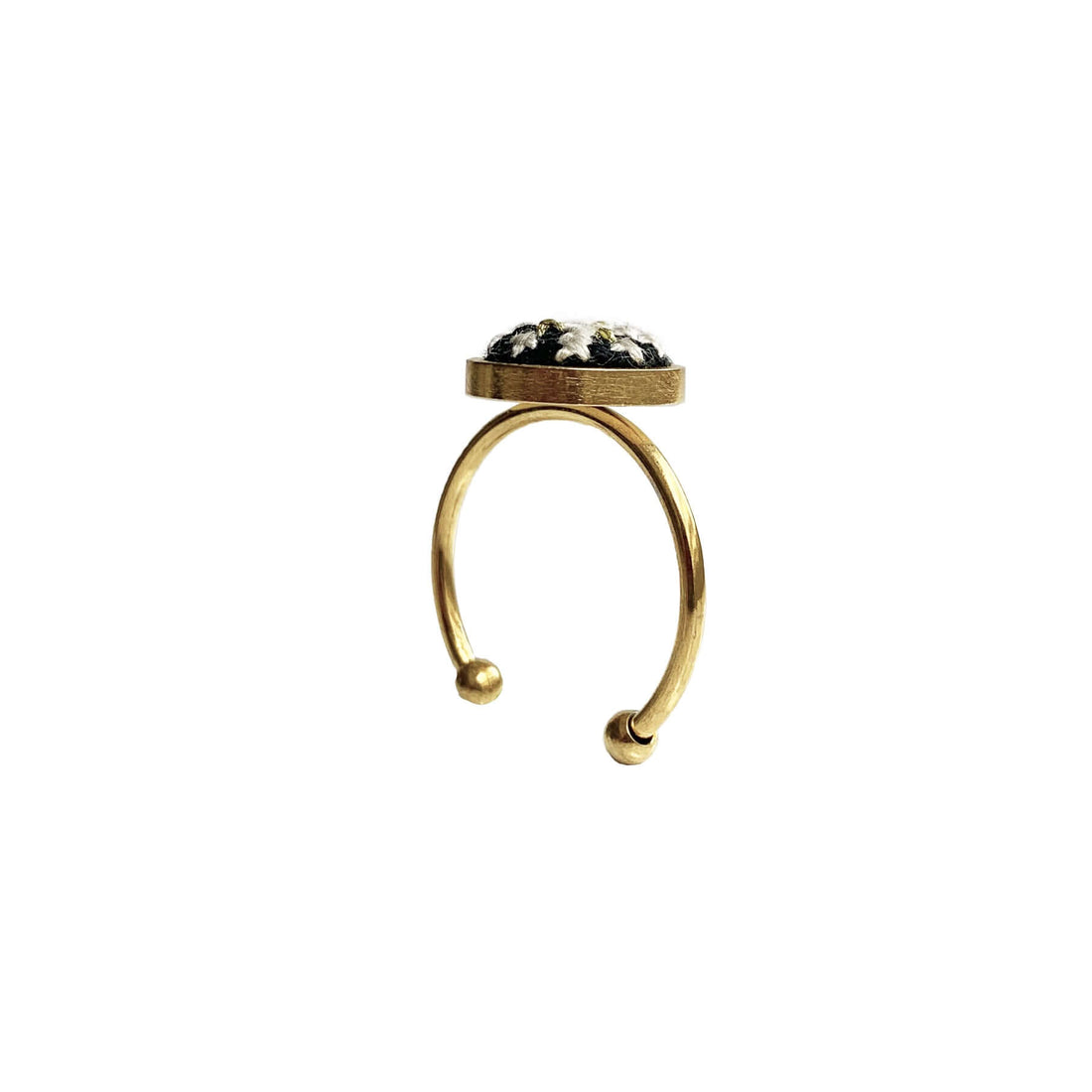 An image of the EarthHeir_ArabesqueBlack_DolphinRing_001.jpg by Earth Heir
