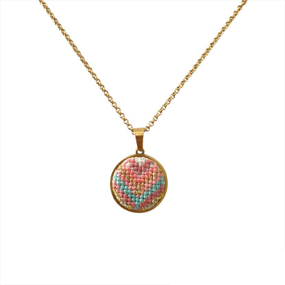 An image of the EarthHeir_California_MoonshellNecklace_001.jpg by Earth Heir