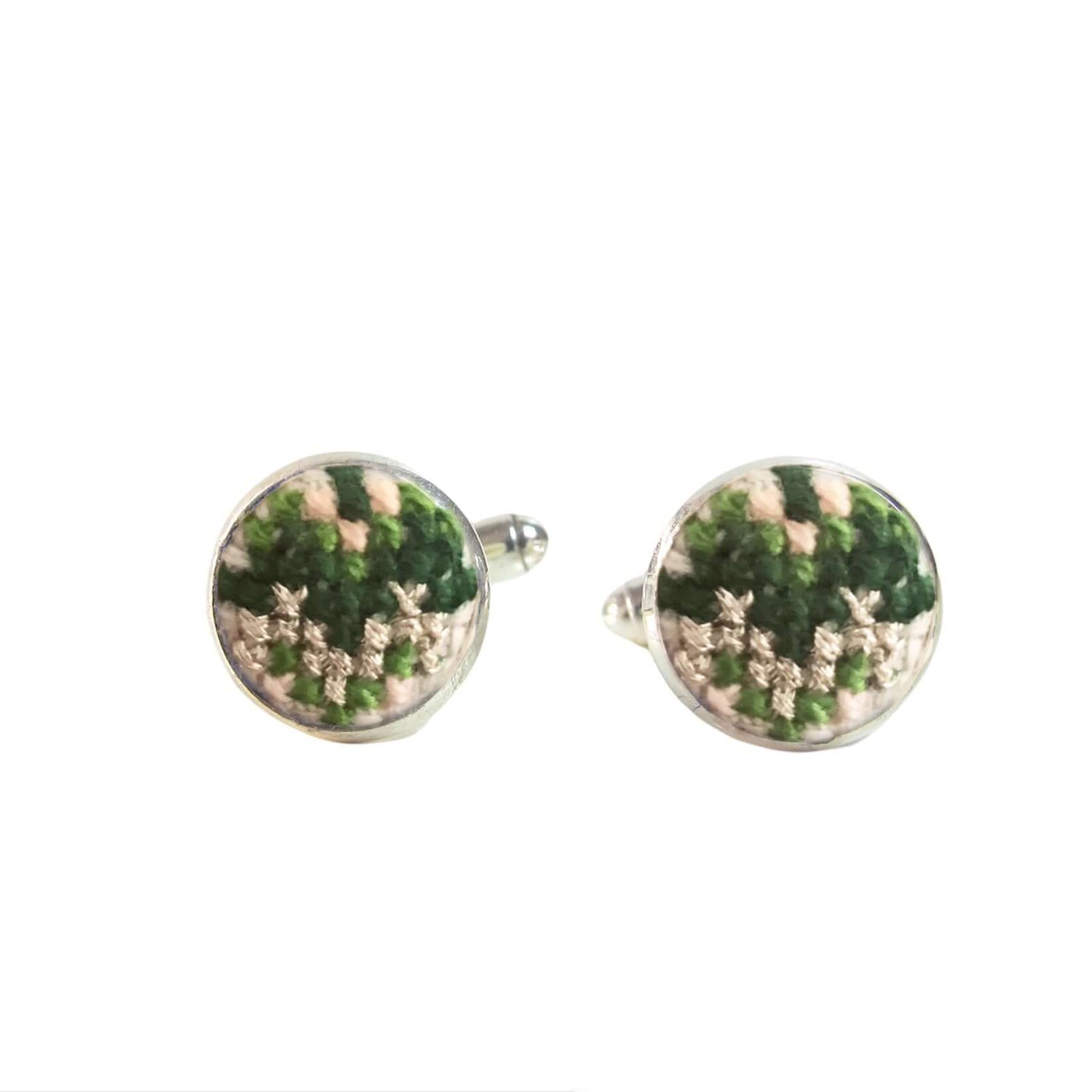 An image of the EarthHeir_Daun_GuppyCufflinks_001.jpg by Earth Heir