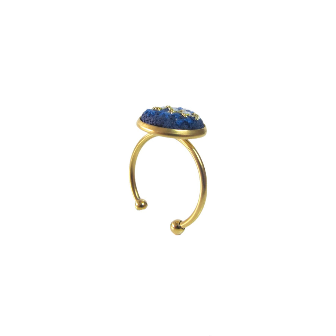 An image of the EarthHeir_NuusumBlue_DolphinRing_001.jpg by Earth Heir