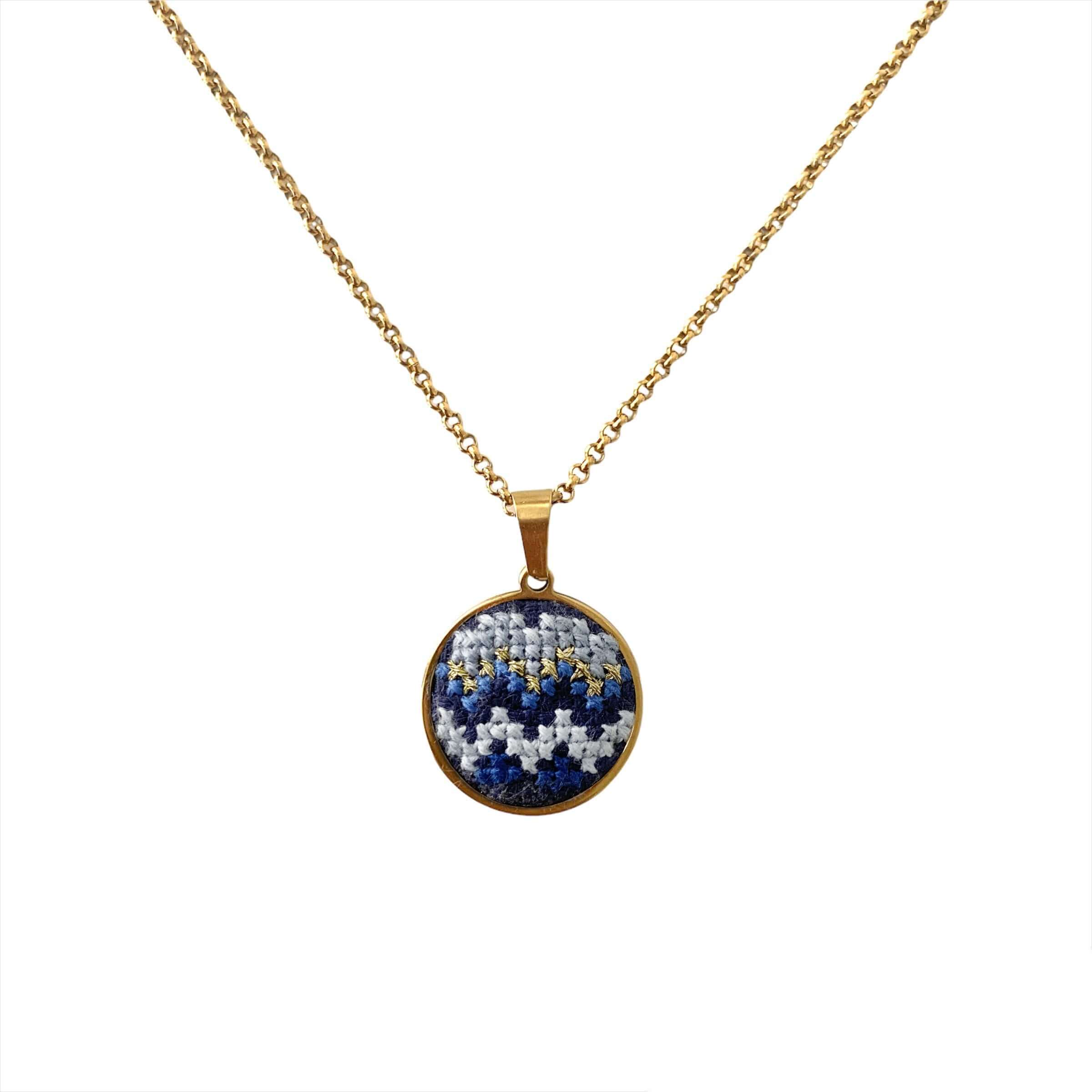 An image of the EarthHeir_NuusumBlue_MoonshellNecklace_001.jpg by Earth Heir