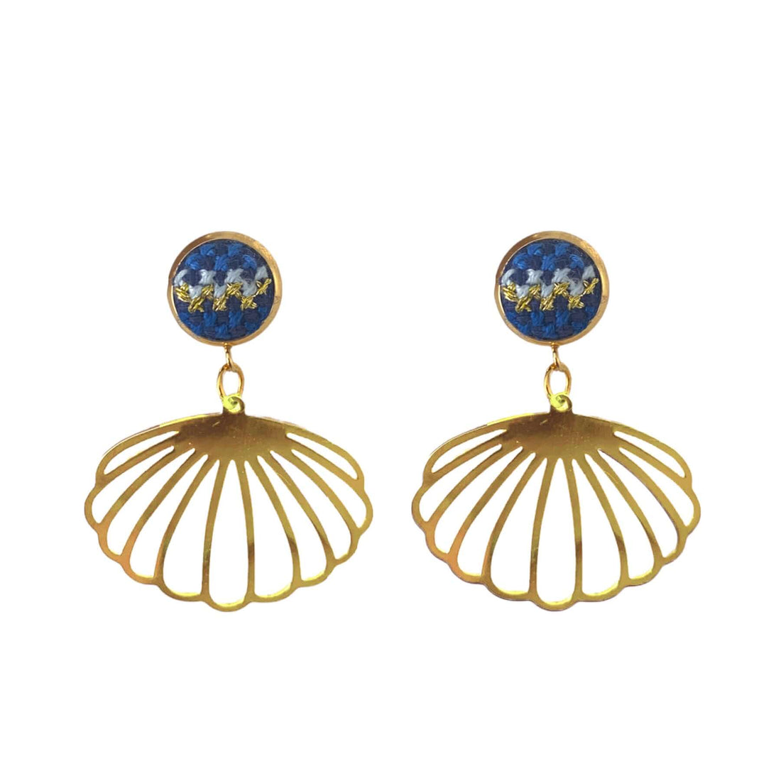 An image of the EarthHeir_NuusumBlue_OysterEarrings_001.jpg by Earth Heir