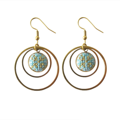 An image of the EarthHeir_Teal_CrownEarrings_001.jpg by Earth Heir