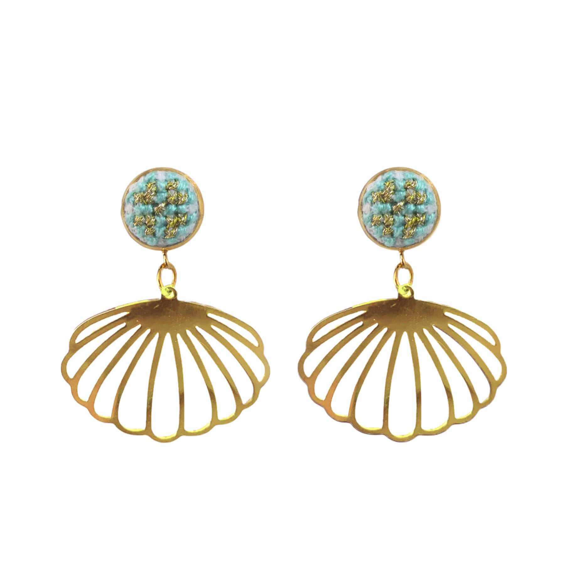 An image of the EarthHeir_Teal_OysterEarrings_001.jpg by Earth Heir