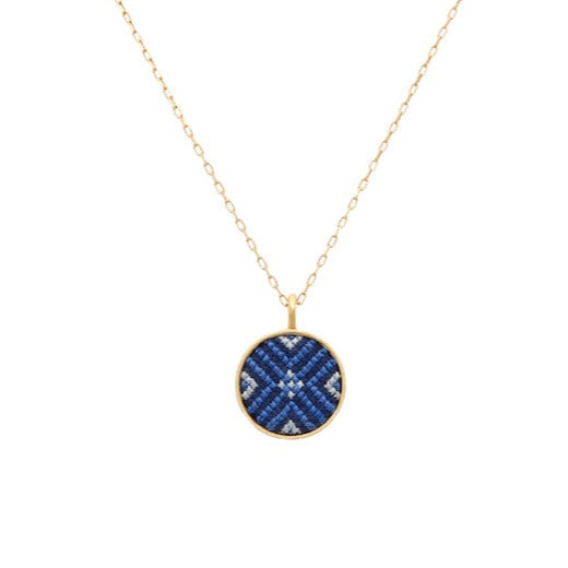 An image of the necklacegoldarabesqueblue.jpg by Earth Heir